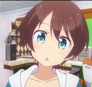 篠田初