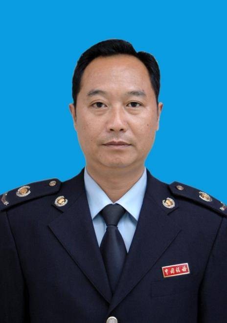 王德军（国家税务总局保山市昌宁县税务党委委员、局副局长、二级主办）