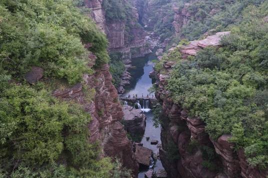红石崖风景区