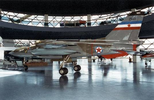 J-22