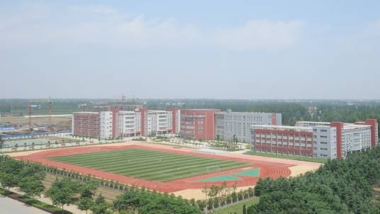 驻马店市实验中学