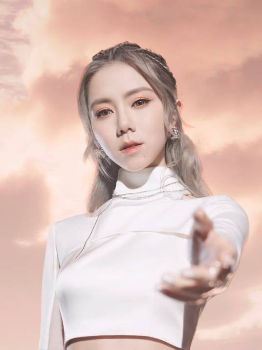 邓紫棋(华语流行乐女歌手、词曲作者、音乐制作人)