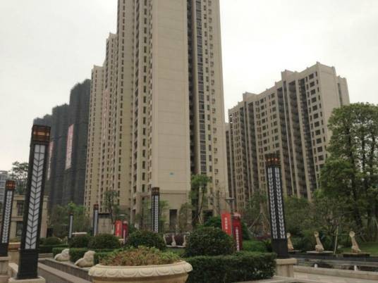 云飞九龙香山
