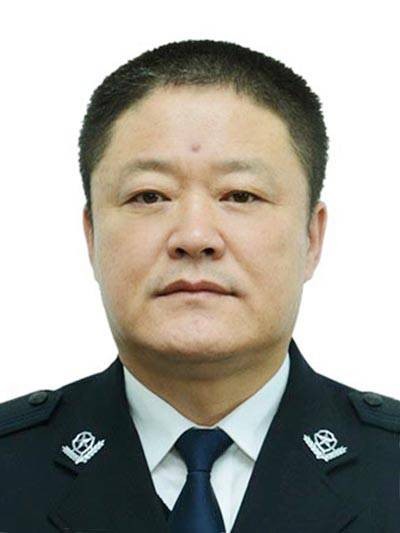 张慧华（吉林省公安厅党委委员、副厅长，厅森林公安局党委书记、局长）