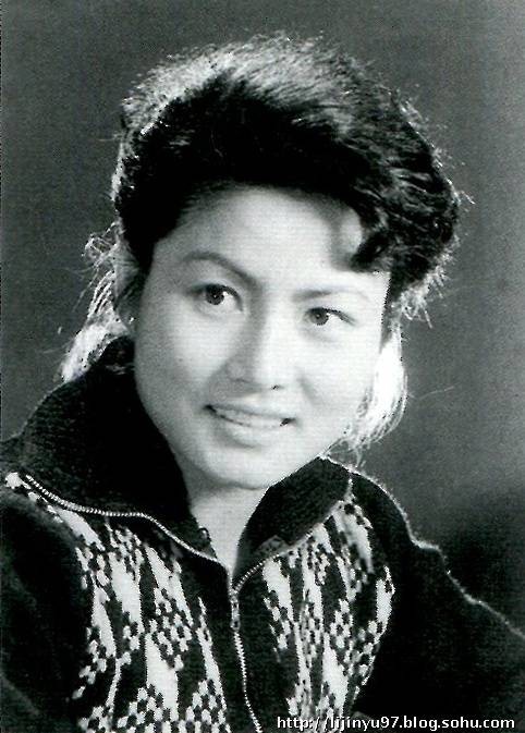 赵凤霞（国家一级演员）