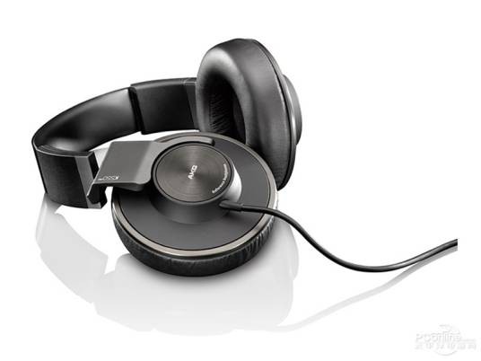 AKG K550