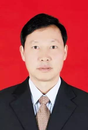 陈庆云（昆明市寻甸县委组织部常务副部长）