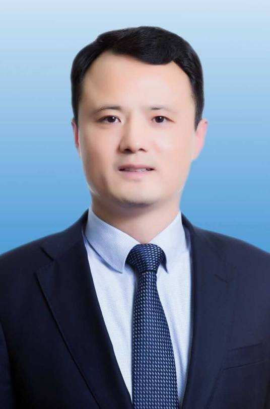 王伟(江苏省南京江北新区党工委委员、管委会副主任)