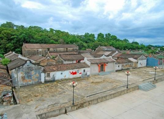 大楼村(广东省汕尾市陆丰市潭西镇下辖村)