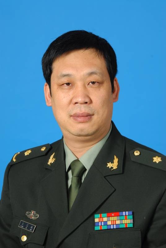 王家林（上海长海医院急诊科副主任医师、副教授）