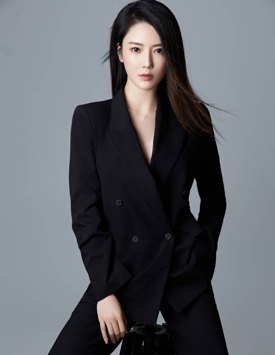 王玺（中国影视女演员）