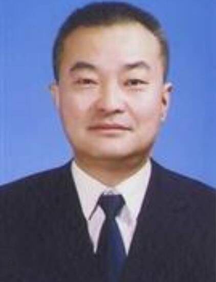 张文献(辽宁省抚顺市政府党组成员、秘书长)