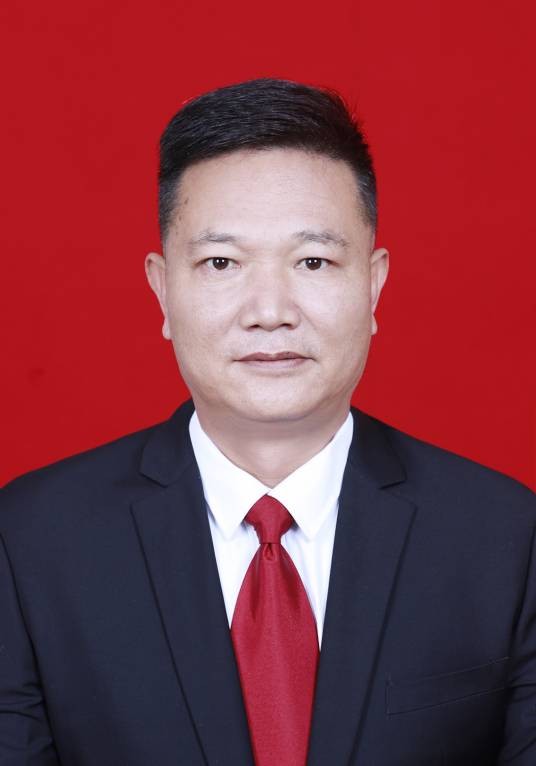谌曦(六盘水市人大常委会代表工作委员会主任)