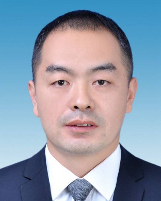 向维(云南省开远市人民政府党组成员、副市长)