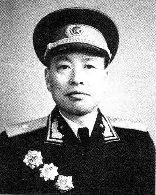 刘昂（中华人民共和国开国少将、南京军区空军原顾问）