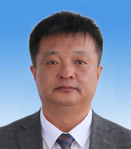 王占国(内蒙古自治区卫生健康委员会党组成员、一级巡视员)