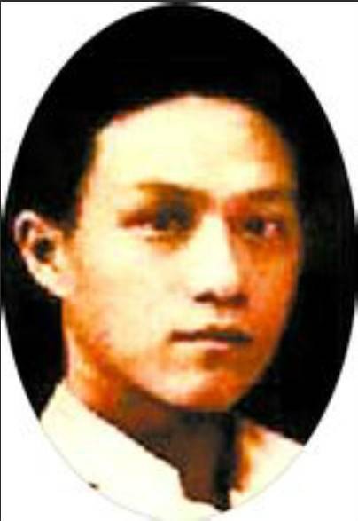 戴平万
