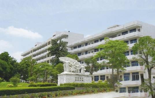 阳江市卫生学校