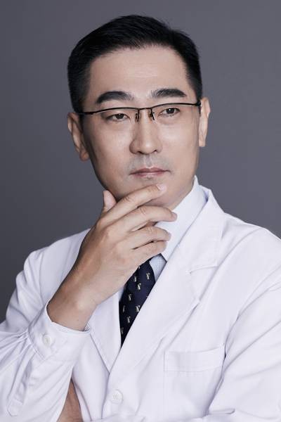 李沁奕