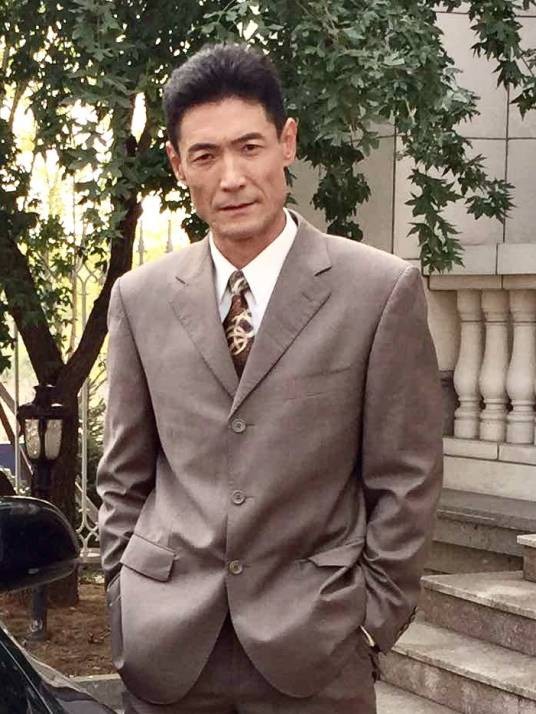 姚岗(中国内地男演员)