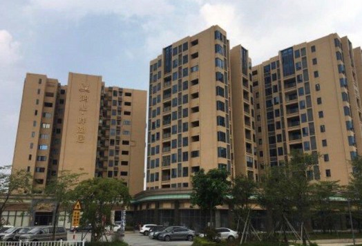 鸿业畔湖居