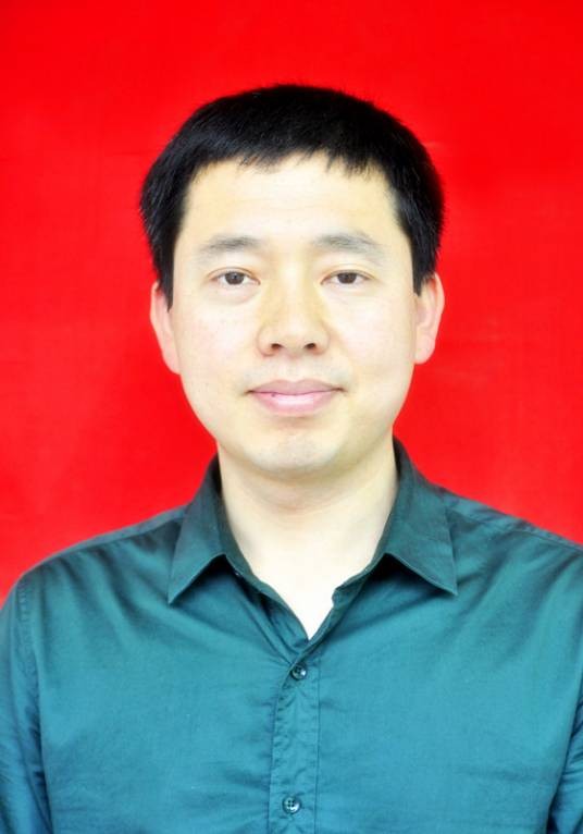 杨小军(江西省吉安市国有资产监督管理委员会党工委书记、主任)