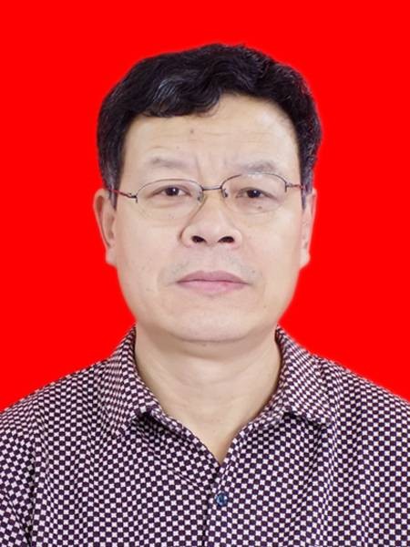 韩庆东（济南大学城实验高级中学数学教师）