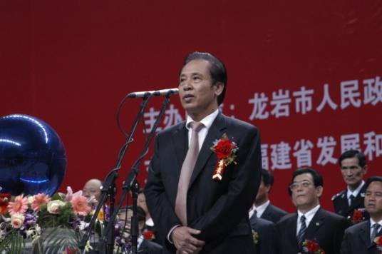 邓扬辉