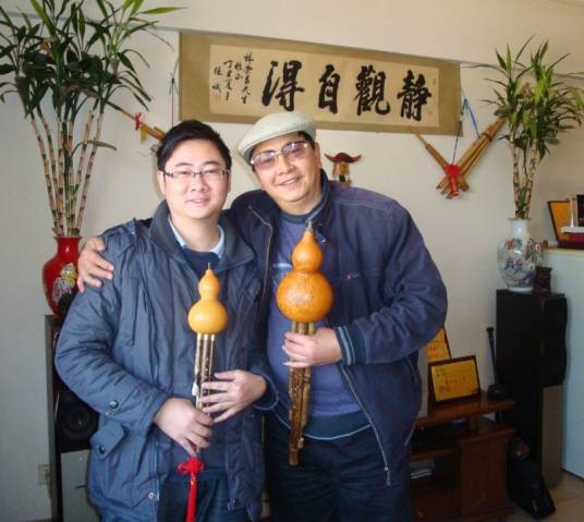 林荣昌（中国葫芦丝巴乌作曲家、演奏家）
