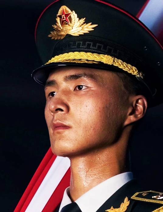 袁晋爽
