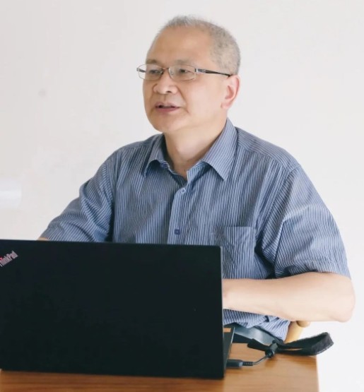 李斌成（电子科技大学光电信息学院教授）