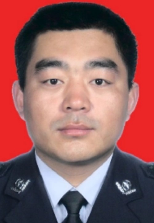 林树国（东营市公安局交警支队直属一大队副主任科员）