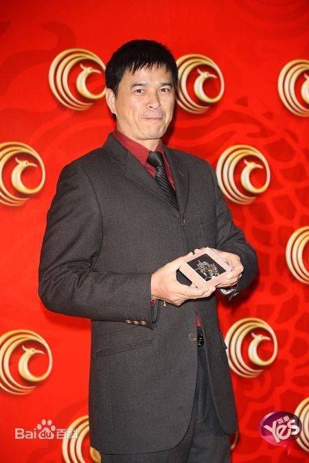 李泉水(电视剧《意难忘》中的男主角之一)