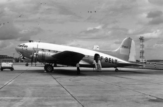 C-75运输机