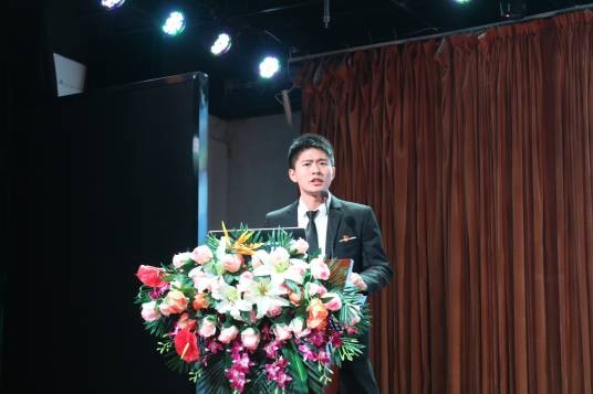 陈飞飞（中国大学生自强之星）