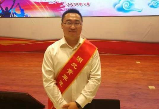 黄江（华中科技大学电气学院副教授）