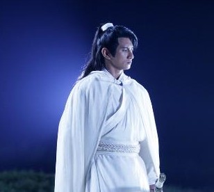 白衣人(古龙小说《浣花洗剑录》人物)