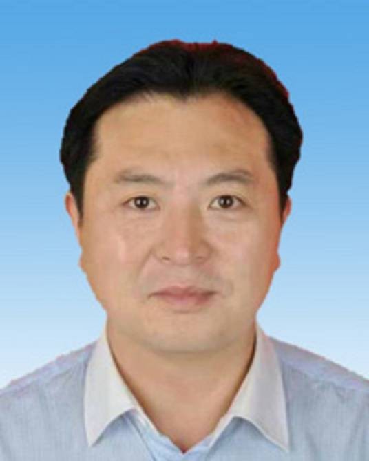 余剑锋（云南省怒江州委常委、泸水市委书记）