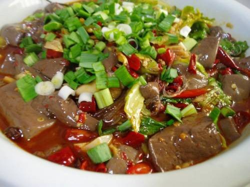 酸菜烧血旺