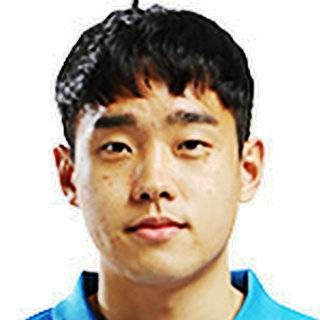 李知勋（韩国足球运动员）