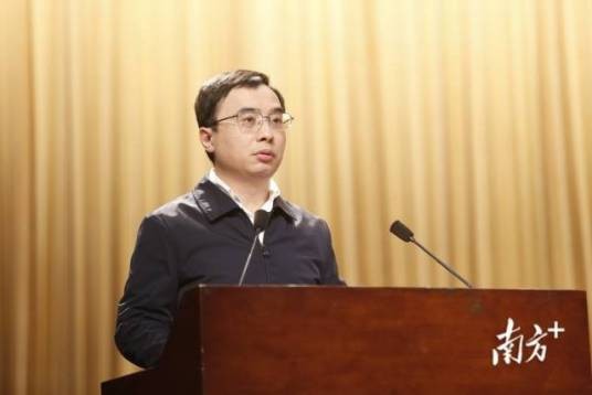 曾奕（广东省中山市人民政府副市长）