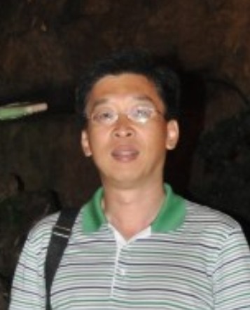 靳涛（厦门大学教授）