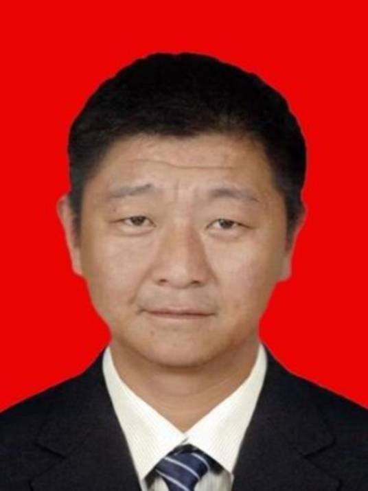 张大勇（贵州省黔西南布依族苗族自治州贞丰县退役军人事务局党组成员、副局长）