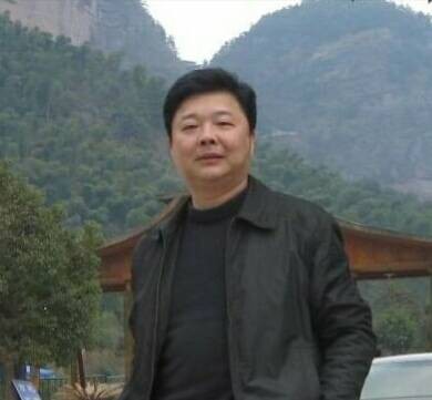夏磊（中国作家协会会员）