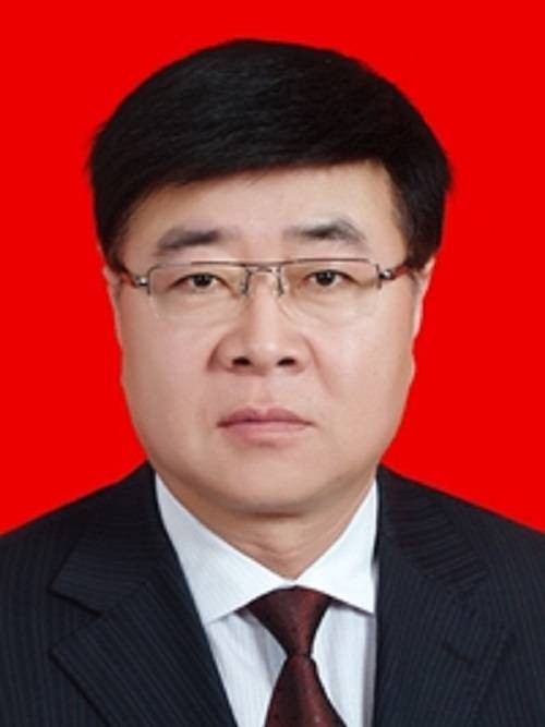 夏斌（宁夏回族自治区地质局党组成员、自治区煤炭地质局党委书记、局长）