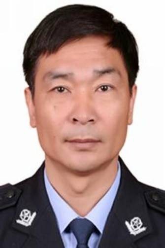 吴文献（河南省平顶山市公安局党委委员）