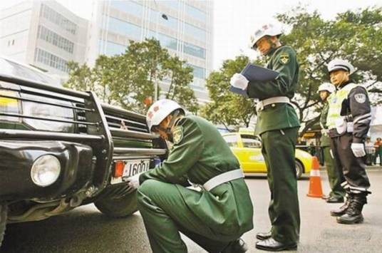 军车交通安全月