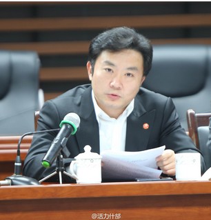 李卓（四川宏达集团党委副书记、董事局副主席）
