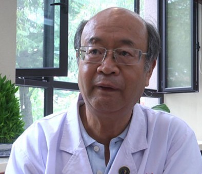 张士卿(原甘肃中医学院院长)