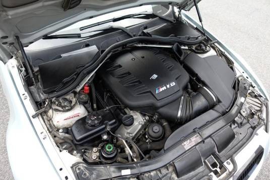 BMW S65